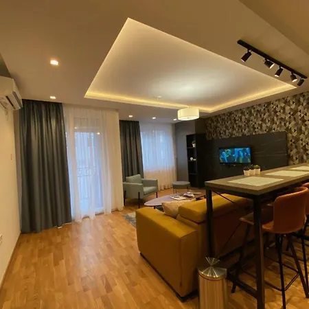 Stone Lux Apartment