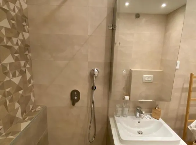 Stone Lux * Subotica